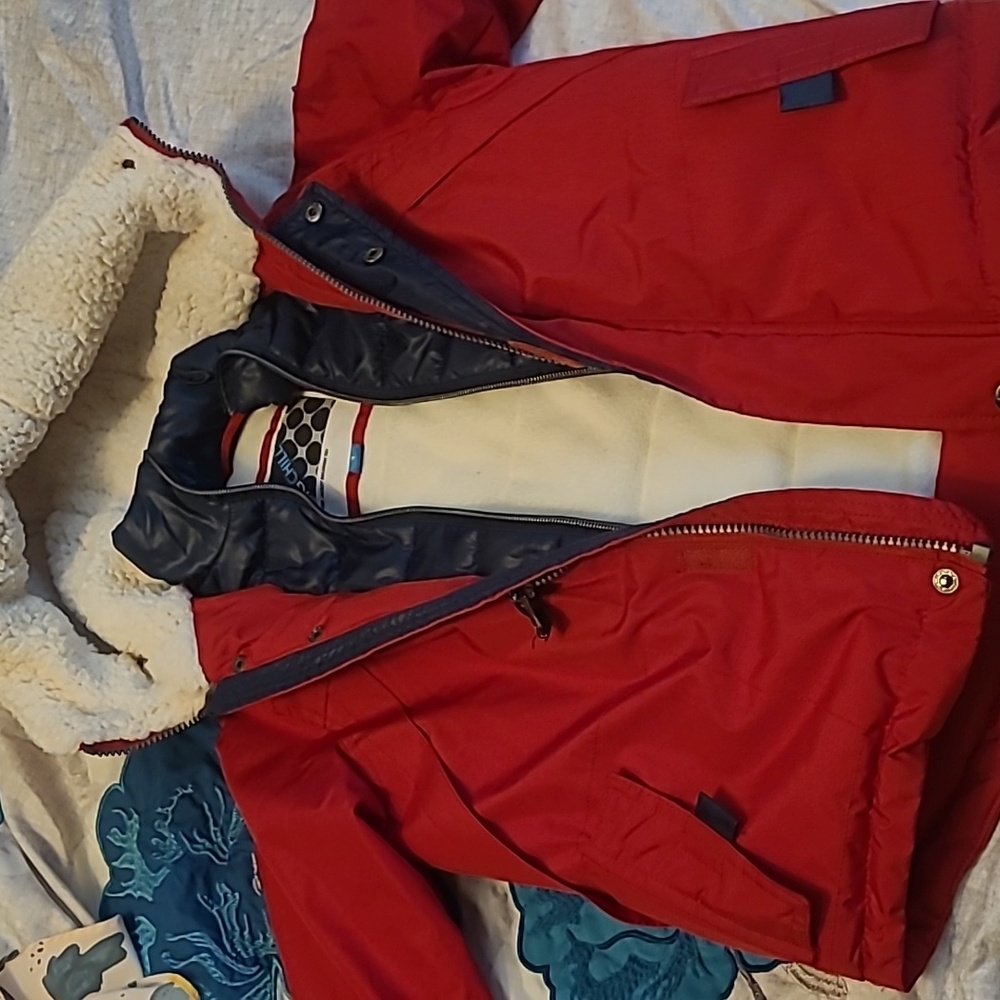 Red winter jacket with sherpa linned kids size 4(waterproof)